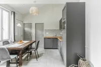 House for 18 People with Cinema Place Morny