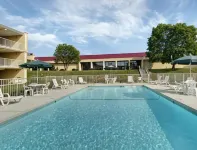 데이즈 인 바이 윈덤 메이즈빌 켄터키