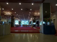 Miyakonojo Royal Hotel Hotel a Soo