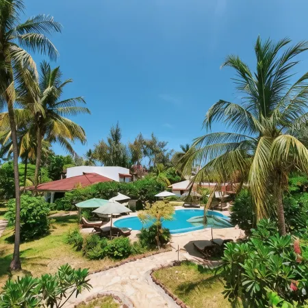 Flame Tree Cottages