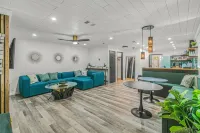 Candlewick Inn and Suites - Parkplatz