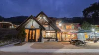 Mungyeong Saejaelia Resort & Pension - 2-Star