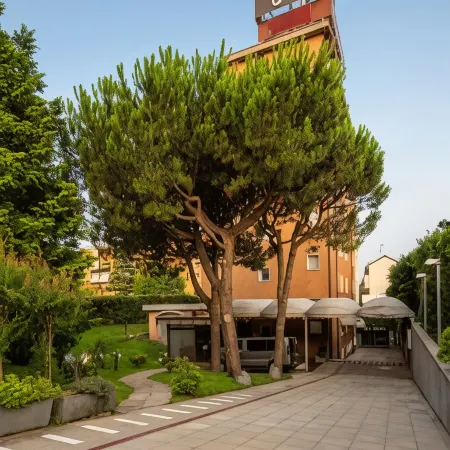 Jet Hotel, Sure Hotel Collection by Best Western Hotels in Gallarate
