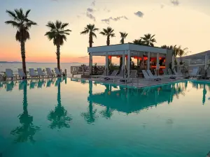 Joelle Premium Hotel