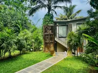 NiiRA Mirissa Hotels in Matara