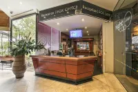 Nightcap at Matthew Flinders Hotel - Barer