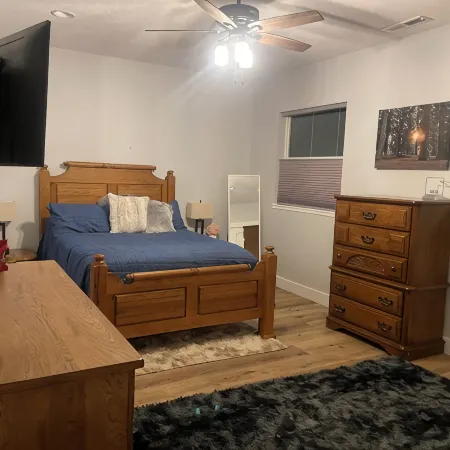 Charming 2-bedroom backyard apartment in gorgeous Ogden with WiFi,
