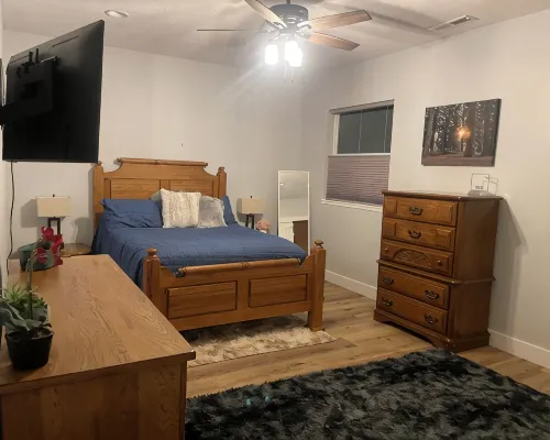 Charming 2-bedroom backyard apartment in gorgeous Ogden with WiFi, Hotels in Ogden
