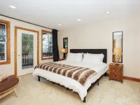 Mountain Home w/ Views & Game Room, Slopes 20 min Hotele w: Summit Park