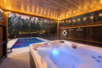 In the Pines: Eco Retreat heated Pool, Hot Tub & Games - Chalets