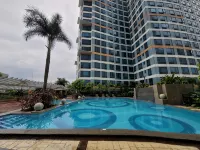 Exquisite Condo Unit in Eastwood 1.5 BR, 5 Beds - pet friendly