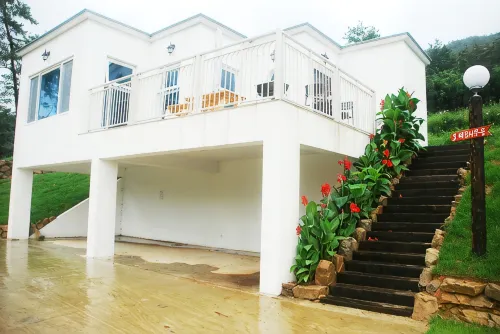 Jangheung Hue Land Pension - 家庭旅館