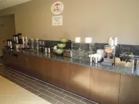Super 8 by Wyndham Hershey Chocolate Avenue - breakfast