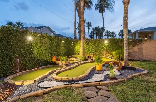 Luxury Island Retreat: Pool, Grotto, Slide, Spa, Mini Golf, Sauna, Sleeps 21