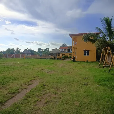 CHUTI BEACH REOSORT