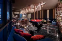 WCC Sea View Stay at The Edge Central Pattaya - 5-Star