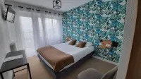 Louis Hotel