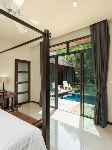 รูปภาพของVILLA FLORES 3BR Private Pool |10 min to Nai Harn