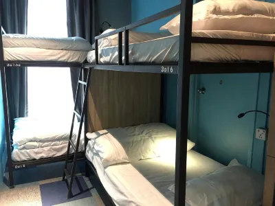 Vibrant Hostel Hoteles en 