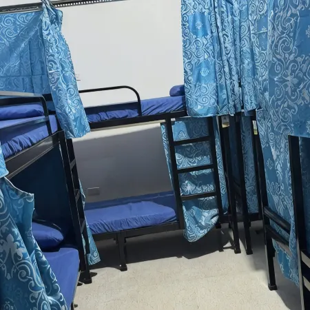 OYO 1166 Hotel Wooden Crib
