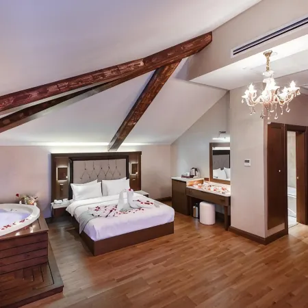 Sera Lake Resort Hotel Spa & Aparts