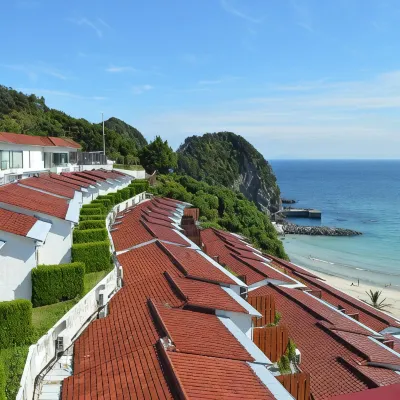 Shimoda Yamatokan Hotels near Cape Tsumekizaki Lighthouse.
