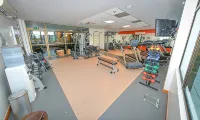 بيست ويسترن بريمير ماسيو - نادي رياضي