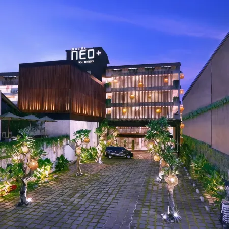 Hotel Neo+ Kuta - Legian by Aston Отели рядом с достопримечательностью «Памятник Граунд Зеро»