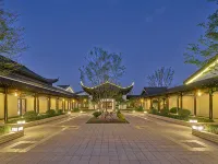 DoubleTree by Hilton Yancheng Dayangwan Hotels near Yancheng Nanyang International Airport