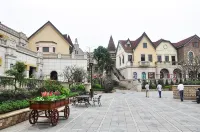 Xinglun International Apartment (Foshan Meidi Wuhu Shop)