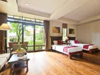Khaolak Bhandari Resort & Spa Hotels near Nangthong Supermarket