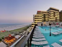 Tropicana Atlantic City– A Caesars Rewards Destination Hotel berhampiran Arked Jeti Central