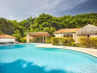 El Encuentro Surf Lodge Hotels in Cabarete