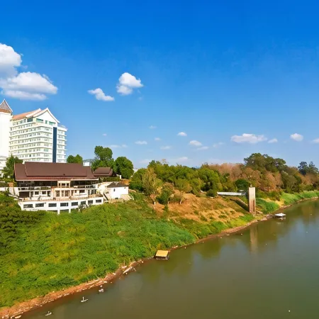 Champasak Grand Hotel