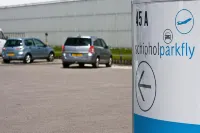 Hotel Chariot - Parking
