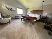 River House to Relax, Rejuvenate, and connect with the quietness of nature. - 4-Star