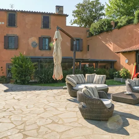Cottage independent from the villa provided with kitchenette