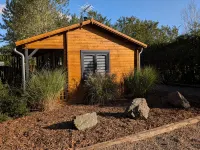 Rural cosy cabin with log burner on the lowlands of the famous Malvern Hills. - 3 stelle