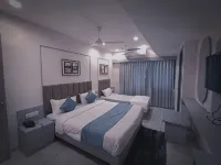 Hotel Royal Sky - 2-Star