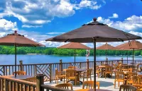 Peaceful Two-Story Lake Naomi Home, Modern Design in Timber Trails + Lake Access - 4-Sterne