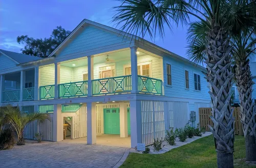 Sunlit Seascape brand new build with a private pool - 4-Star