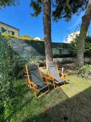 La Buganvilla: a cozy cottage with garden near the center of Sirolo - Wifi
