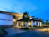 Novotel Manado Golf Resort & Convention Center Hôtels à : Mapanget