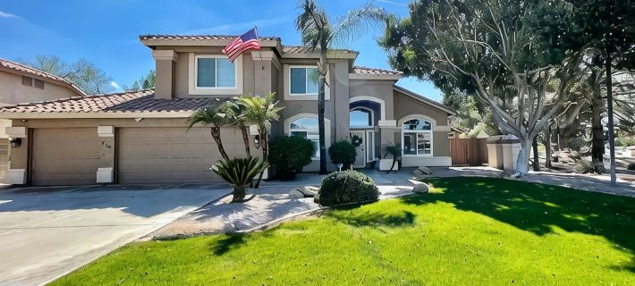Fantastic Family Fun 5BR w Pool/Spa in Gilbert Ξενοδοχεία στην πόλη Gilbert