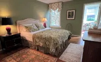 Gorgeous 3-Bedroom Home, San Francisco, Short Walk GG Park Museums and UCSF Med - Bungalows