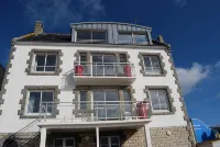 A studio located in a house directly on the beach in a stunning maritime site - 民宿
