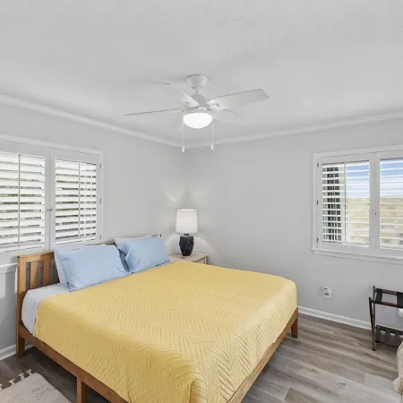 Oceanfront 2Br Condo, Steps to Beach, Pool, First Floor, Easy Access