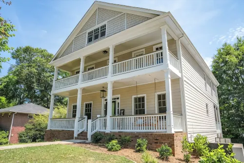The Southern Peach Mansion - Entire Home in the Heart of Atlanta, GA