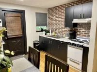 The Uptown Studio - Homestays