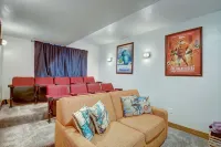 10Bedroom 6 bath Lakeview Retreat with Year-Round Hot Tub & Unique Entertainment - 3つ星